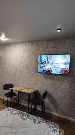 Сдаётся современная квартира-студия в Ворошиловском районе Донецк