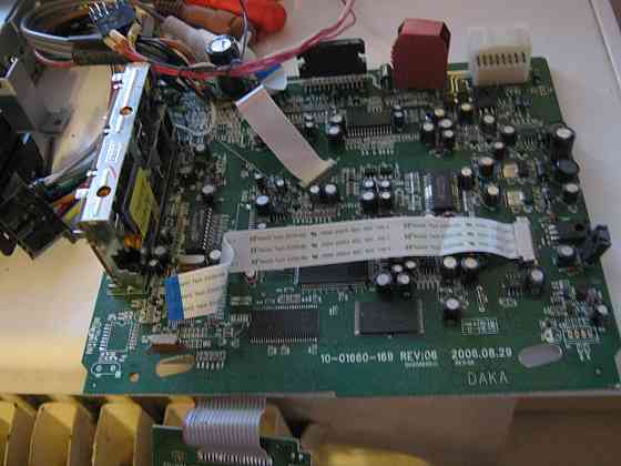 Части магнитол пионер 2шт Донецк