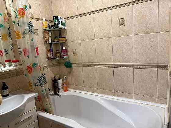 сдается 2-комнатная квартира в ленинском районе - цирк Донецк