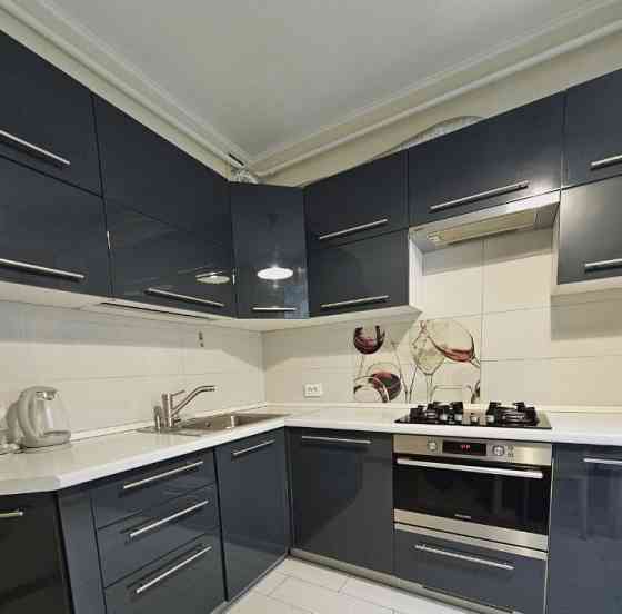 Сдаю 2комн. квартиру в Будённовском районе Донецк