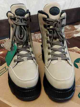 Ботинки новые зимние р.37 Донецк