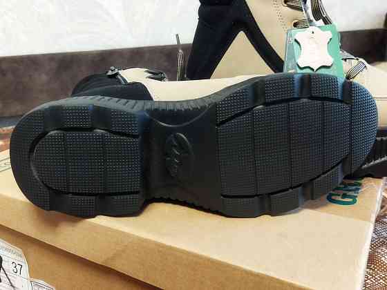 Ботинки новые зимние р.37 Донецк