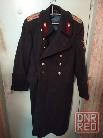 Шинель офицерская ссср с петлицами и погонами р-р48-50 средний рост,китель Донецк - изображение 2