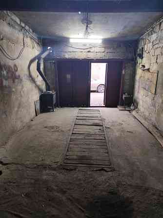 Сдаётся хороший гараж в лучшем месте. Калининский район Донецка! Донецк