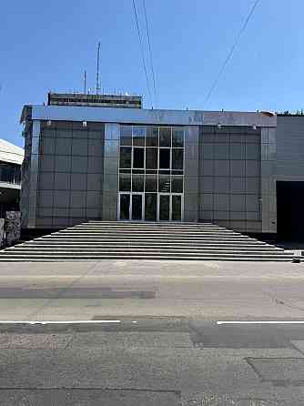 Аренда торгового комплекса 2300 кВ/м на Ильича. Донецк