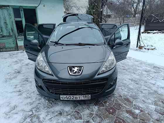 Продам peugeot 207, 2011г.в, 97 000 км., механика, 1.4 л Донецк