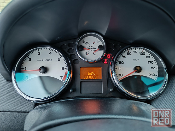 Продам peugeot 207, 2011г.в, 97 000 км., механика, 1.4 л Донецк - изображение 8