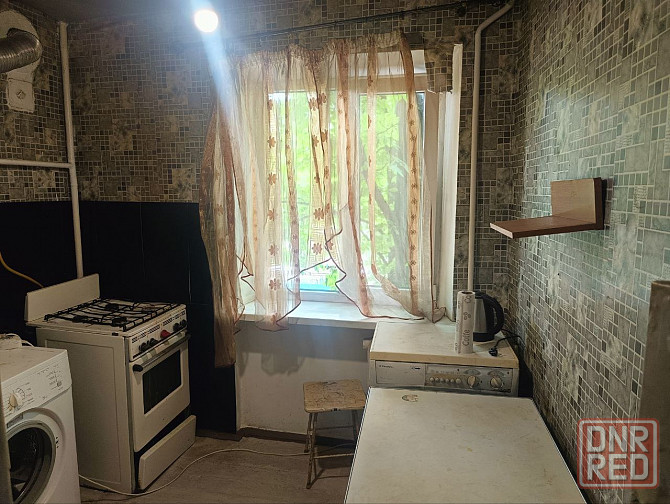 Продается 2 комнатная квартира Ленинский р-н Стоматология Донецк - изображение 1