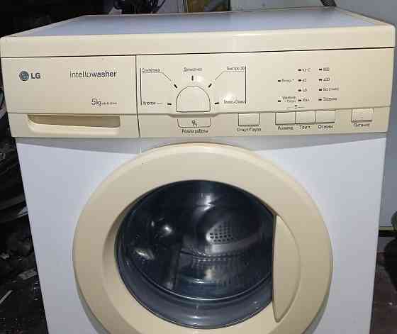Стиральная машина LG на 5 кг полностью в рабочем состоянии Донецк