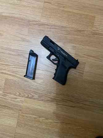 Не является орудием !!! Продам страйкбольный пистолет Глок Донецк