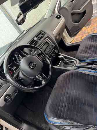 Продам Volkswagen Jetta Мариуполь