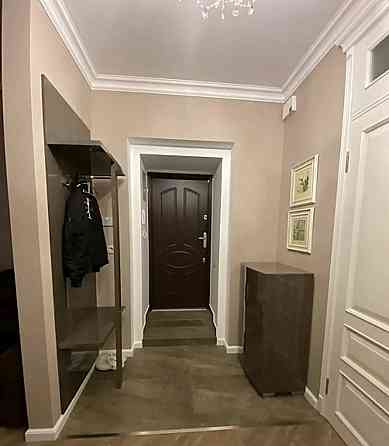 Продам трехкомнатную квартиру в Центре Донецк