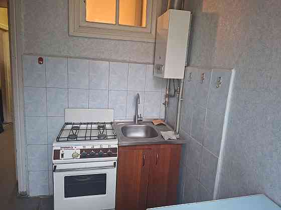 продам однокомнатную квартиру в Ленинском районе Донецк