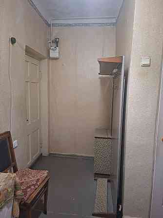 продам однокомнатную квартиру в Ленинском районе Донецк