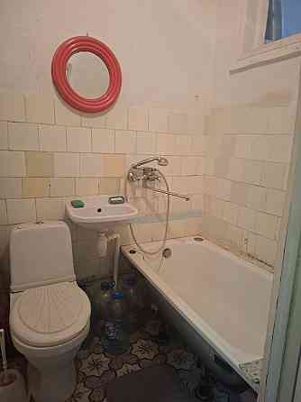 продам однокомнатную квартиру в Ленинском районе Донецк