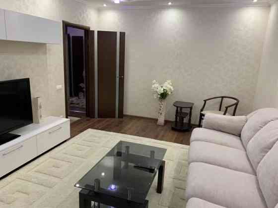 Сдаётся двухкомнатная квартира в центре города Донецк. Ворошиловский район, ул. Челюскинцев Донецк