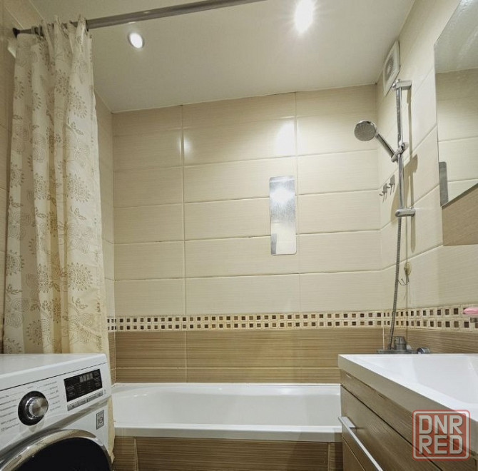 Сдам 2-комнатную квартиру в Донецке, Ворошиловский район, Крытый рынок. Донецк - изображение 3