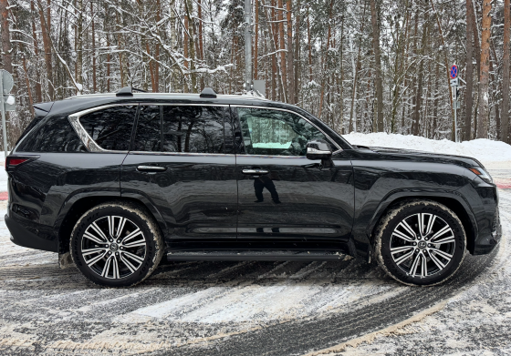 Lexus LX 600 Luxury Донецк