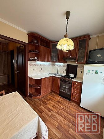 продам 3-х комнатную квартиру в ремонтом Черемушки Харцызск - изображение 7