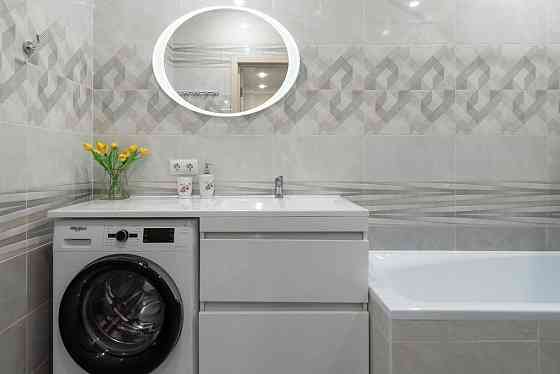 Сдается 2х комнатная квартира посуточно/почасово центр города. Киевский район Донецк