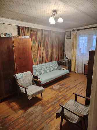 Продам 1 квартиру Ясиноватая