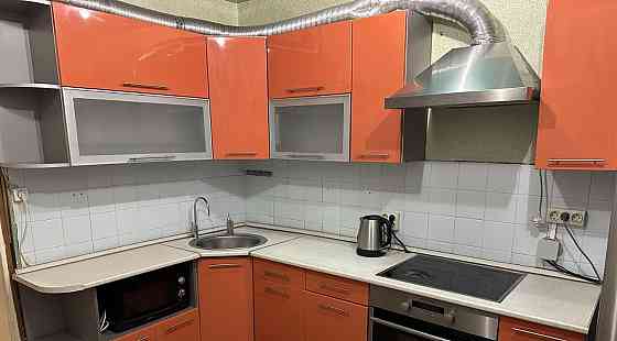 Сдам на длительный срок трёхкомнатную квартиру в Кировском районе. Донецк