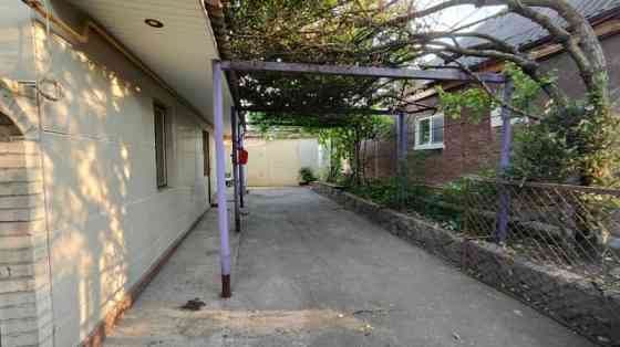 Продаю 6-и комнатный дом в Ленинском районе, ул. Севастопольская Донецк