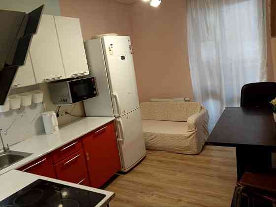 Сдается однокомнатная квартира в Пролетарском районе по ул. Разенкова (ориентир 125 Школа). Донецк