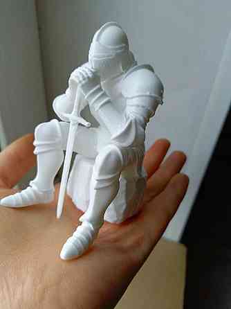 Фигурка рыцаря с мечом Донецк