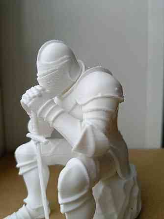 Фигурка рыцаря с мечом Донецк