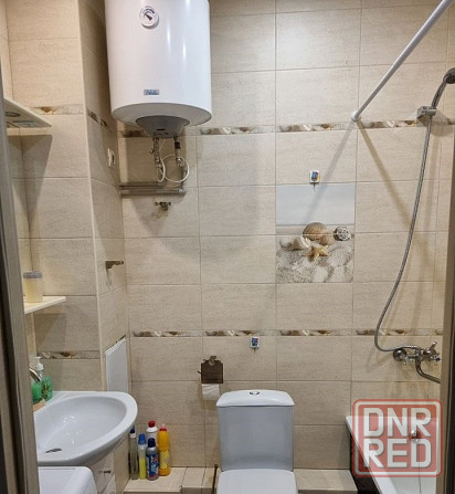 Сдается: Однокомнатная квартира Этаж: 1/9 Район: Калининский (проспект Ильича) Донецк - изображение 2