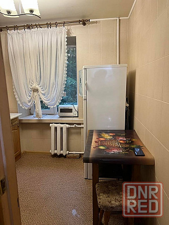 Сдается однокомнатная квартира в Калининском районе на Краснофлотской (ориентир Детская областная). Донецк - изображение 1