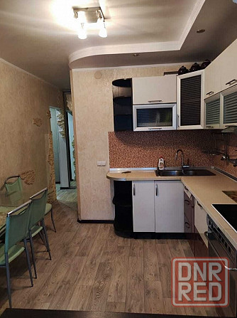 Сдаётся 1-комнатная квартира 42м Пролетарский р-н, улица Щетинина Донецк - изображение 5