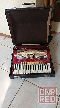 Продам аккордеон Royal Standard Silvana в отличном состоянии Донецк - изображение 1