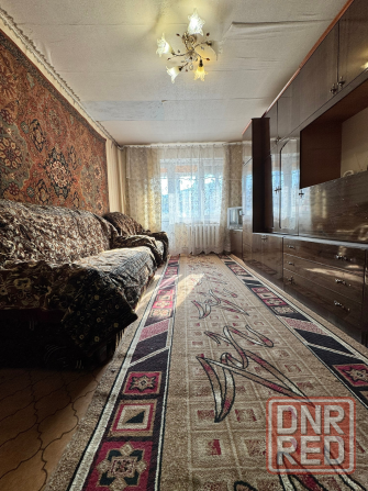 Продам 2-х комн. квартиру 5/5 в Червоногвардейском районе (центр - улица Малиновского) Макеевка - изображение 1