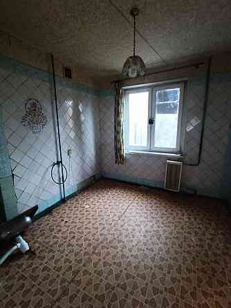 продам 3-комнатную квартиру на Стаханова, Петровский р-н Донецк