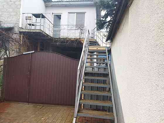 Здесь есть вода ! Сдам 1комн домик в ленинском р-не ! Донецк