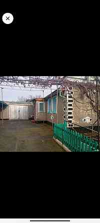 продаётся дом в Старобешевском районе, г.Комсомольское г.Комсомольское Комсомольское