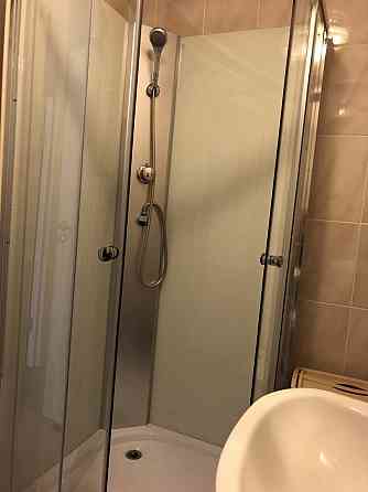 Сдаем 1 комнатную квартиру . Киевский район район ул. Артёма остановка Шахтёрская площадь. Донецк