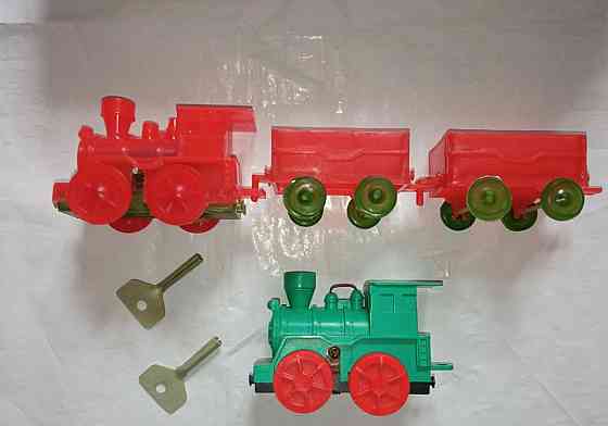 Игрушка заводная механическая поезд с вагонами ссср Донецк