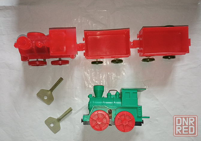 Игрушка заводная механическая поезд с вагонами ссср Донецк - изображение 4