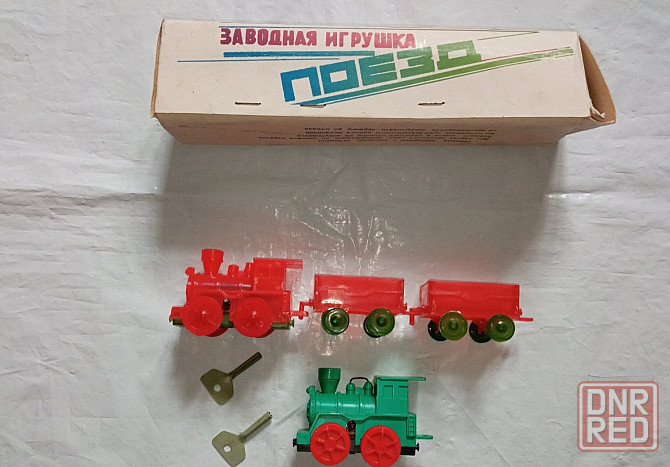 Игрушка заводная механическая поезд с вагонами ссср Донецк - изображение 2
