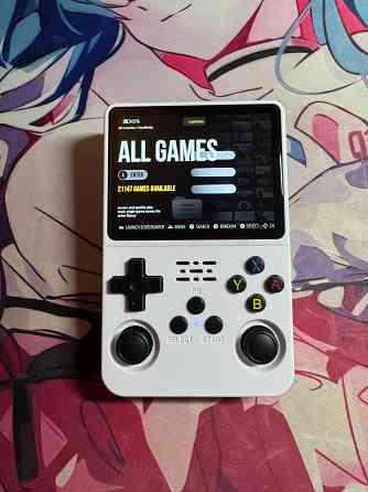 Портативная игровая приставка R36S Донецк