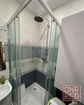 Сдаю двухкомнатную квартиру 60.0 м² этаж 1/9 город Донецк, Буденновский район, улица Багратиона, ори Донецк - изображение 3