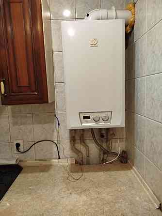 Черемушки,трехкомнатная квартира с автономным отоплением Макеевка