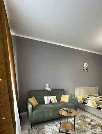 Предлагается новая комфортабельная однокомнатная квартира в Калининском районе. Донецк