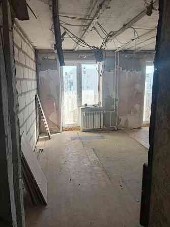 Продам 4к квартиру Мариуполь