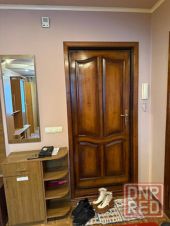 продам отличную 2-комнатную на Тихом, Петровский р-н Донецка, 2 этаж/9 Донецк - изображение 1