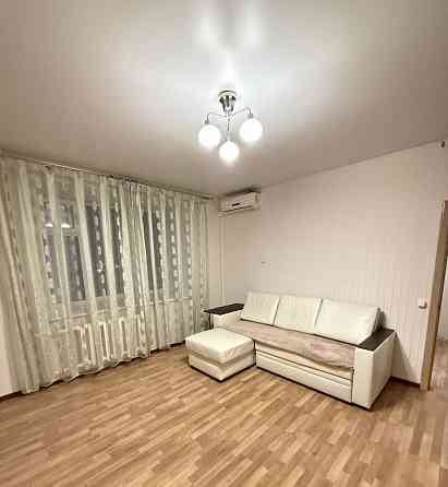 Сдается: Двухкомнатная квартира Этаж: 7/9 Район: Кировский(мкрн Солнечный) Донецк