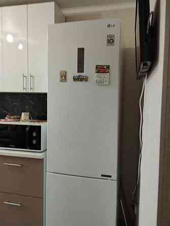 Продается отличная просторная 3-хкомнатная квартира в Центре Донецка ! Донецк